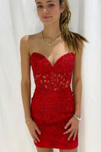 Bodycon Sweetheart Red Lace Appliques Short Homecoming Dresses with Beading VK23081302