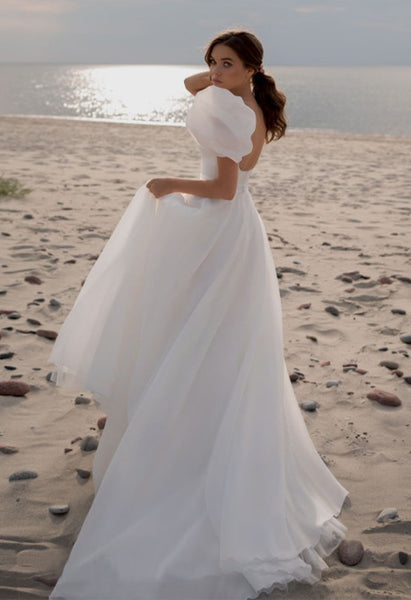 Charming A-Line Square Neck Puff Sleeves Wedding Dresses with Train VK23091101