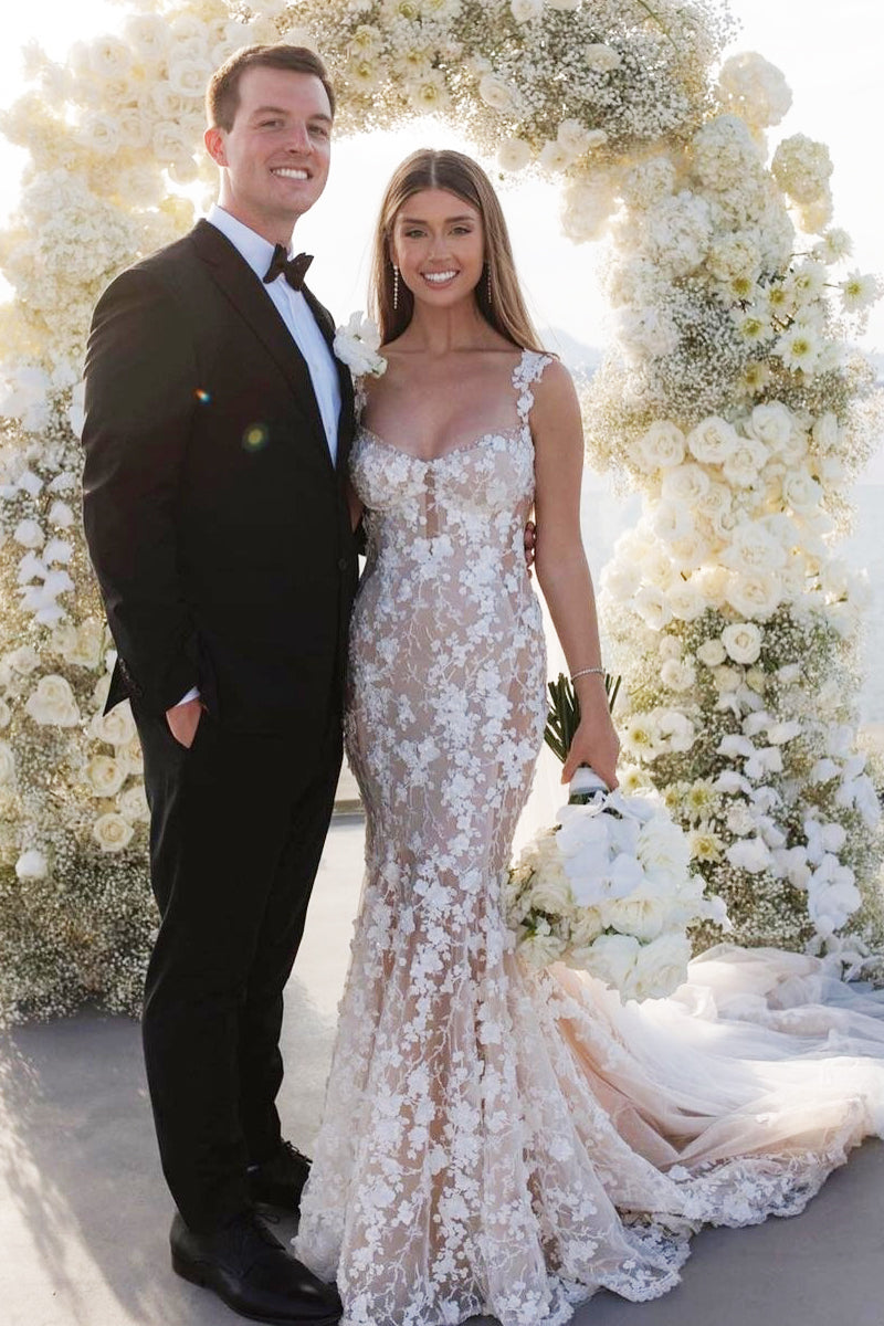 white christmas dresses Mermaid Long Sleeves Ivory Lace Wedding Dresses Modern Sheer Tulle See Through Back Evening Dresses
