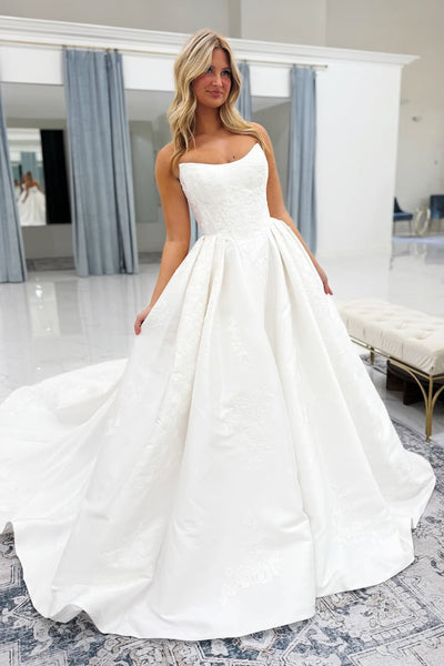 Ball Gown Scoop Neck Satin Long Wedding Dress with Appliques VK25060201