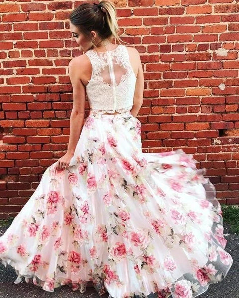 Two Piece Round Neck Floral Long Lace A Line Sleeveless Graduation Prom Dresses VK0119033