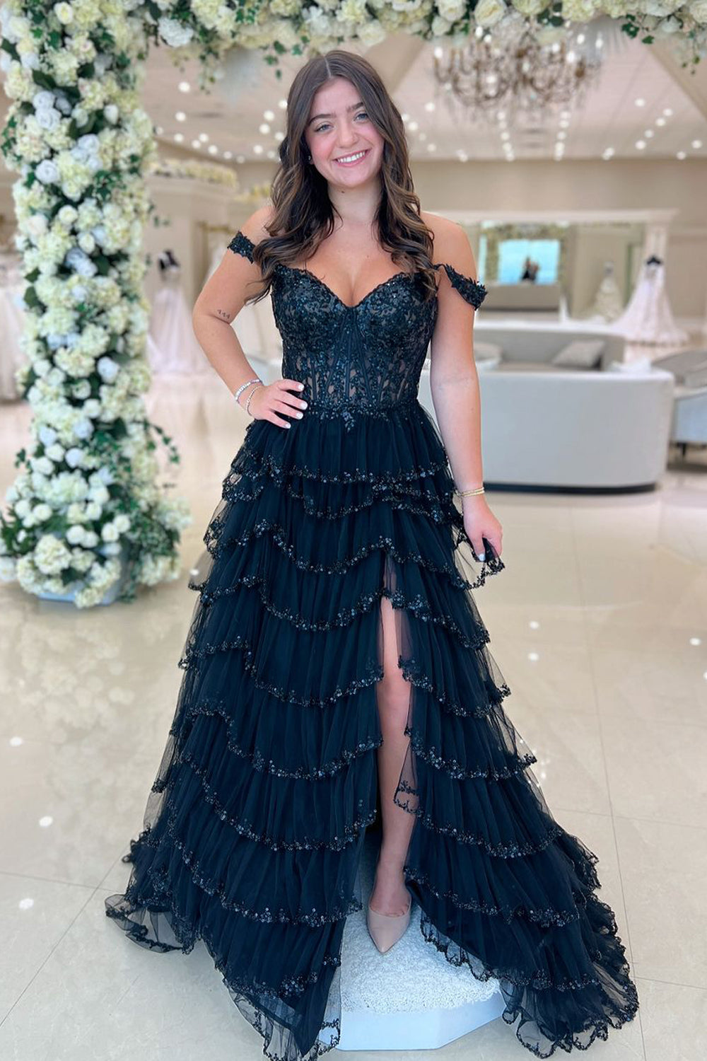Cute A Line Sweetheart Black Tulle Prom Dresses with Beading Appliques VK24092203
