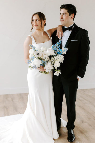 Elegant Mermaid Square Neck White Satin Wedding Dresses VK23122201