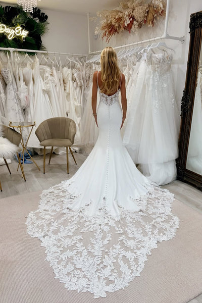 Charming Mermaid Spaghetti Straps Satin Wedding Dresses with Lace Train VK25093003