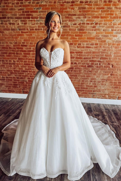 Tulle Appliqued Beach Wedding Dresses A Line Sweetheart Boho Wedding Gowns for Bride