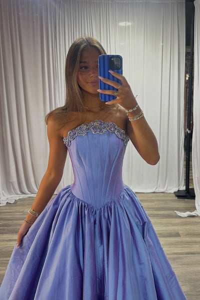 A-Line Strapless Blue Satin Long Prom Dresses with Beading VK26102601