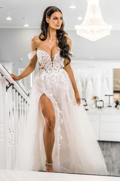 Charming A Line Off the Shoulder Tulle Wedding Dresses with Appliques VK120804