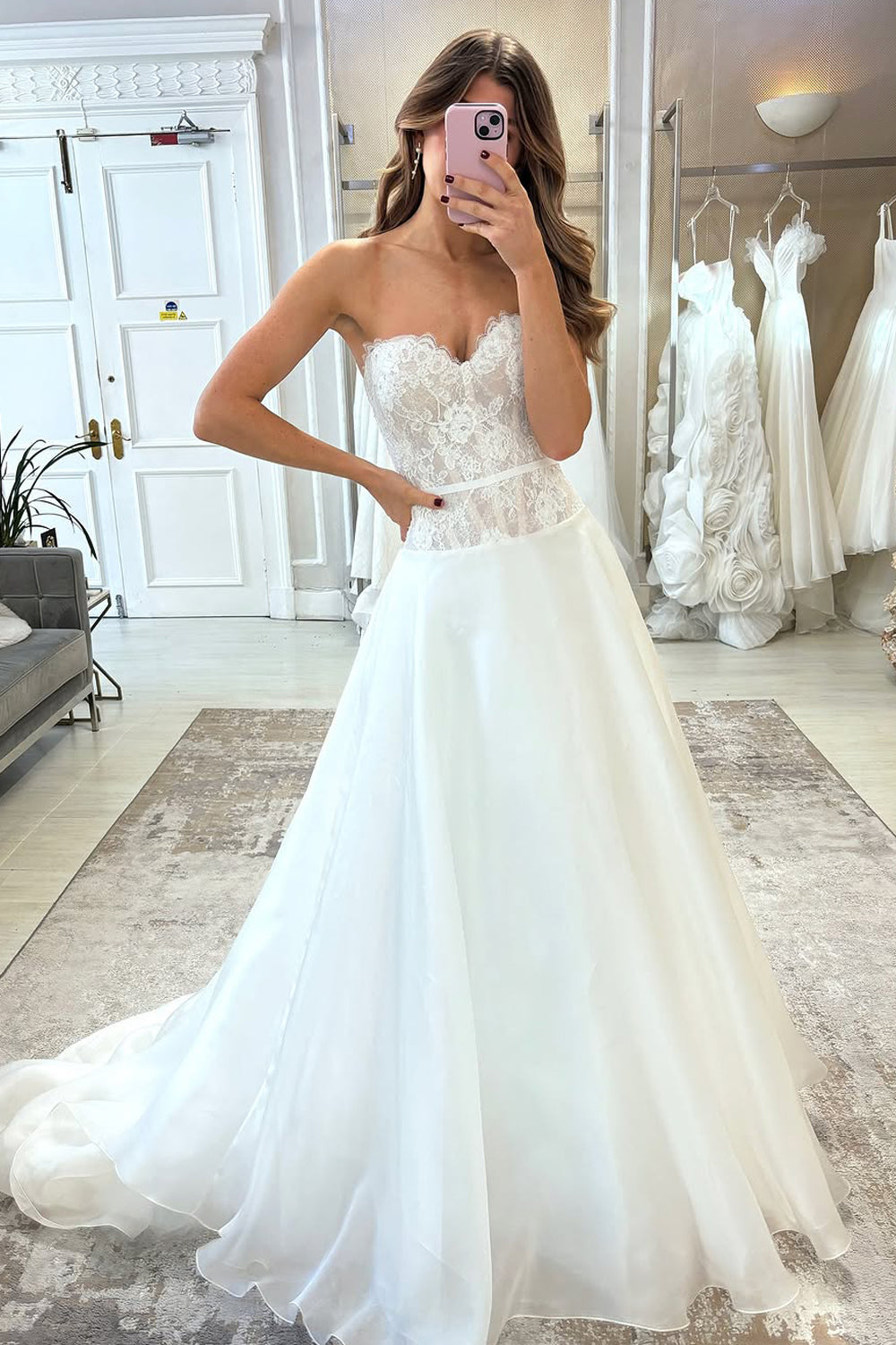 A-Line Sweetheart White Organza Lace Wedding Dresses VK25032003