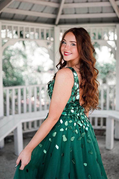 Cute A Line V Neck Green Tulle Prom Dresses with Beading VK24102305
