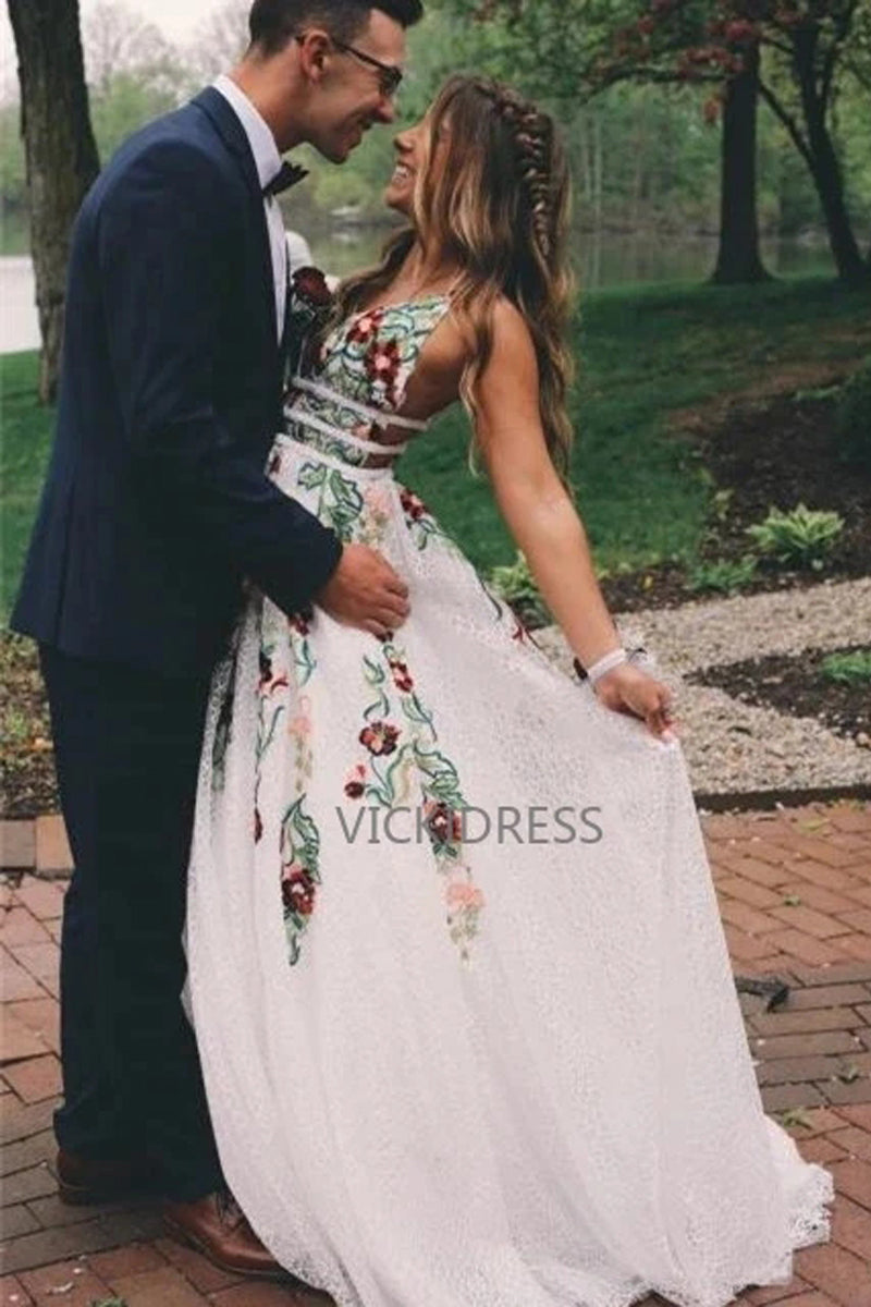 Gorgeous A-Line Lace Prom Dresses Floral Gowns Evening Party Dresses VK0105008