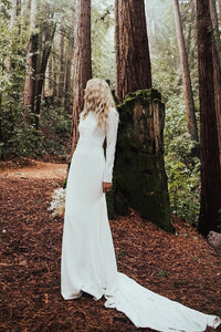 Elegant Long sleeves Satin Wedding Dresses Beaded Mermaid Bridal Gowns VK0209002
