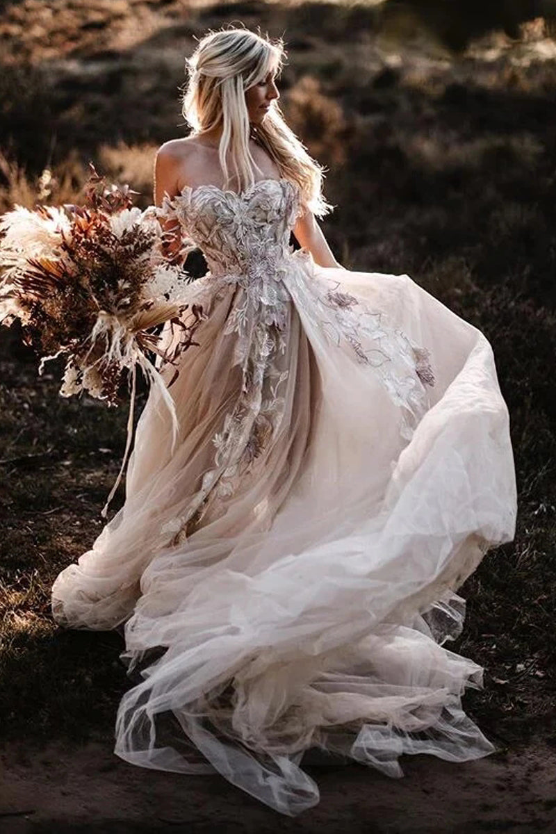 Stunning Off the Shoulder Ivory Tulle Lace Wedding Dress Spring Bridal Dress VK0805