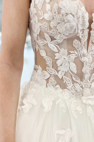 Fairy Ball Gown V Neck Tulle Wedding Dresses with Appliques VK073197