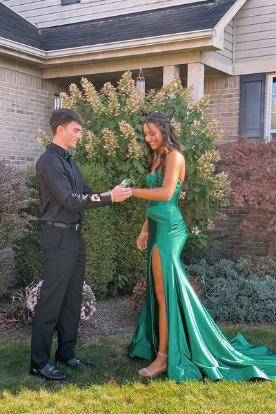 Cute Mermaid Sweetheart Green Satin Prom Dress with Slit