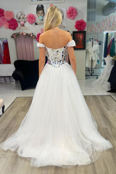 Romantic A-Line Off the Shoulder White Tulle Prom Dresses with Beading VK23081906