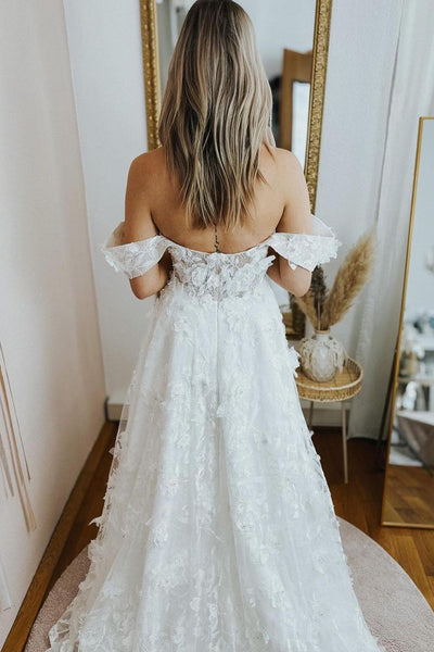 A-Line Sweetheart White Lace Wedding Dresses with Straps VK23100801