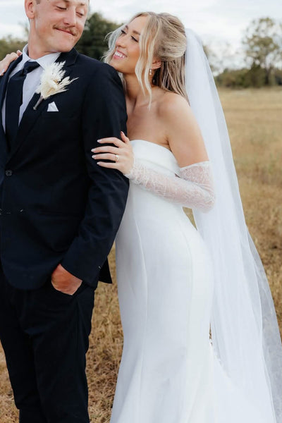 Simple Mermaid Strapless White Satin Wedding Dresses VK26102810