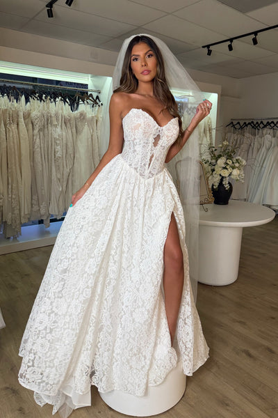 Charming A-Line Strapless White Tulle Lace Wedding Dresses with Slit VK26082103