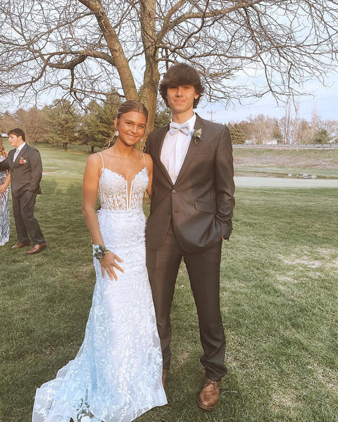 Cute Mermaid V Neck Light Blue Lace Long Prom Dresses with Appliques VK23061104