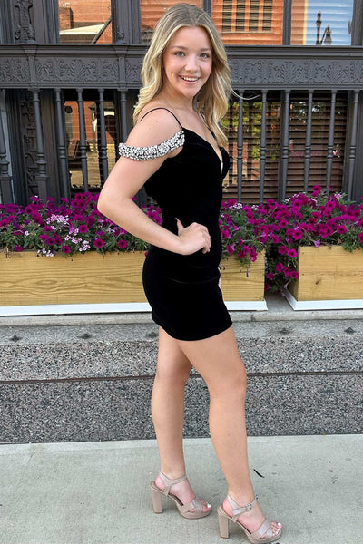 Cold-Shoulder Black Velvet Bodycon Homecoming Dress VK23072903
