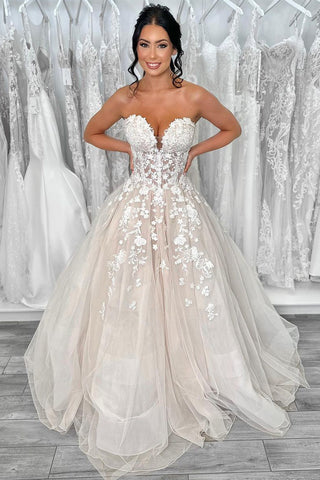 Ball Gown Sweetheart Tulle Wedding Dresses with Appliques VK23091608