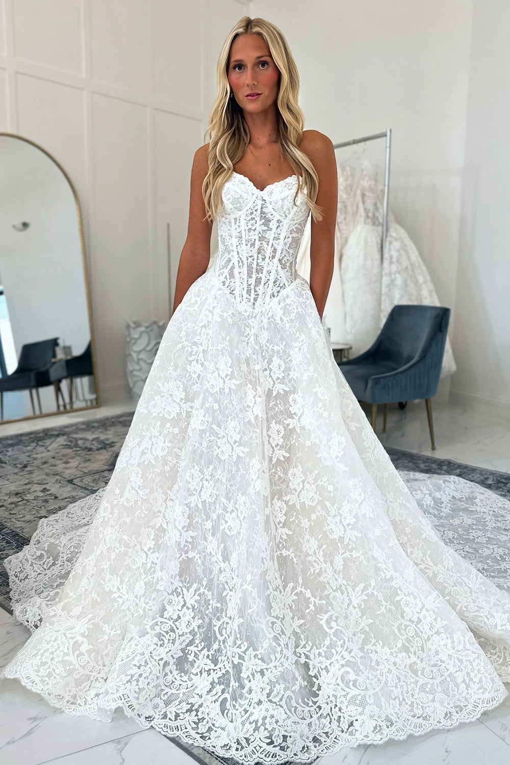 A Line Sweetheart Lace Bohemian Wedding Dresses for Bride with Train VK25101402