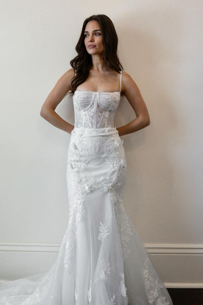 Mermaid Spaghetti Straps White Tulle Wedding Dresses with Appliques VK23111805