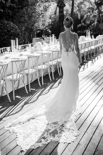 Charming Mermaid V Neck Satin Wedding Dress with Appliques VK25061103