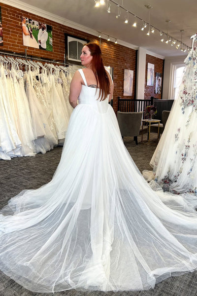 A-Line Scoop Neck Satin Tulle Plus Size Wedding Dress VK26081003