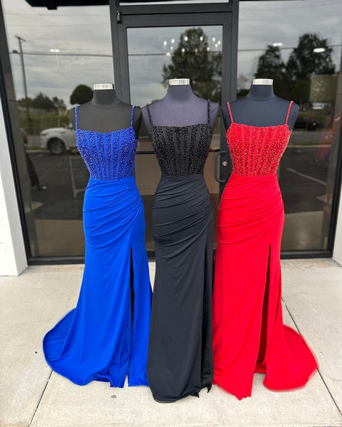 Elegant Red Mermaid Scoop Neck Satin Long Prom Dress with Beading
