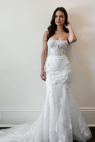 Mermaid Spaghetti Straps White Tulle Wedding Dresses with Appliques VK23111805