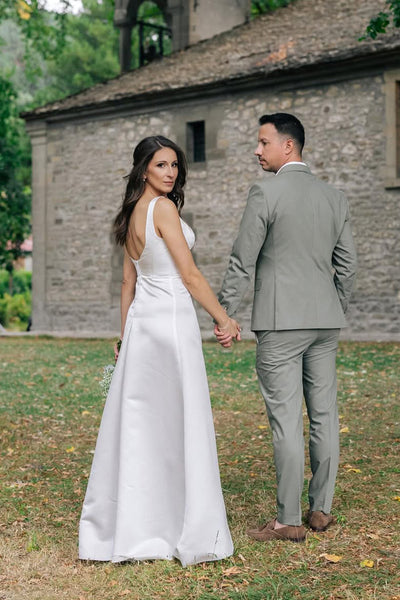 Simple Mermaid Square Neck White Satin Floor Length Wedding Dresses VK25092310