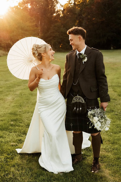 Mermaid Strapless White Satin Wedding Dresses with Train VK25092309