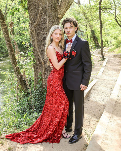 Cute Mermaid Sweetheart Red Sequins Long Prom Dresses with Slit VK23051706