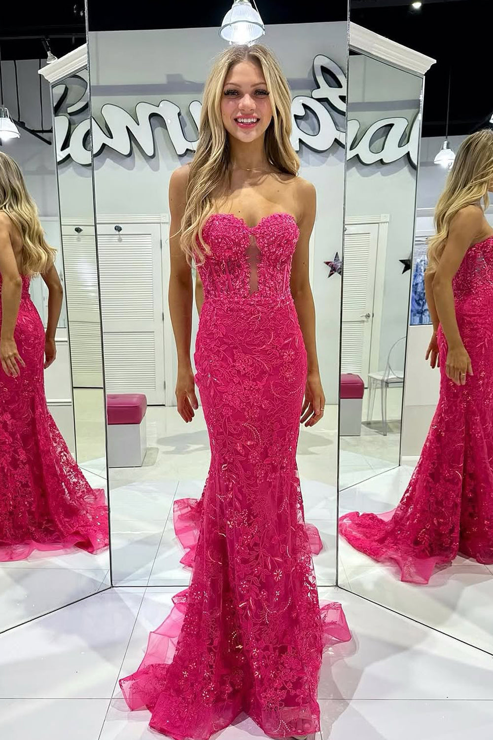 Cute Mermaid Sweetheart Keyhole Lace Prom Dress VK25012304