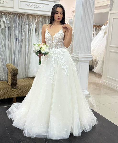 Boho Lace Wedding Dresses for Bride A Line Tulle Appliqued Beach Wedding Gowns