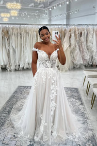 Boho A Line Off the Shoulder Tulle Wedding Dresses with Appliques VK25051004