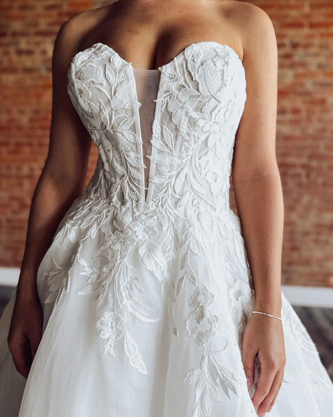 Tulle Appliqued Beach Wedding Dresses A Line Sweetheart Boho Wedding Gowns for Bride