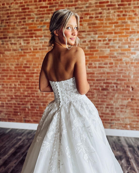 Tulle Appliqued Beach Wedding Dresses A Line Sweetheart Boho Wedding Gowns for Bride