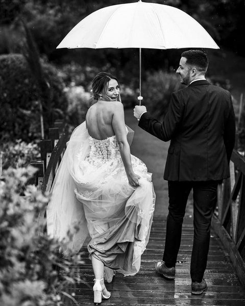 Fashion A Line Off the Shoulder Tulle Wedding Dresses with Lace Appliques VK23051704