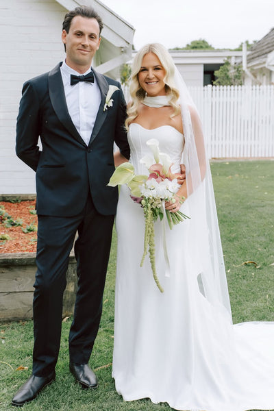 Mermaid Sweetheart Corset White Satin Wedding Dresses VK26010910