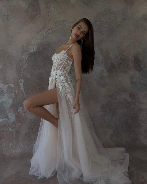 A Line Sweetheart Neck Tulle Wedding Dresses with Appliques VK23050409