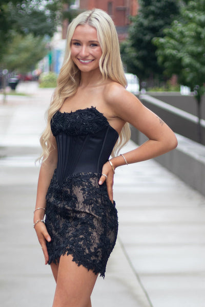 Dark Red Corset Strapless Sparkly Sequins Short Homecoming Dress