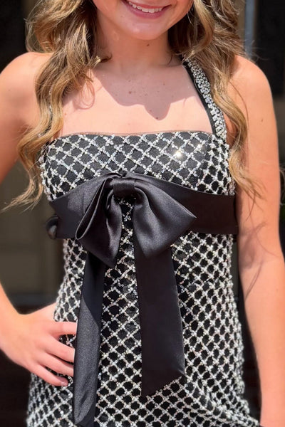 Black Perals Halter Neck Bodycon Short Homecoming Dress with Bow