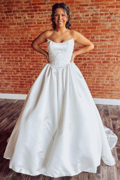 Strapless Satin Bride Wedding Dresses A Line Sweetheart Corset Wedding Gowns