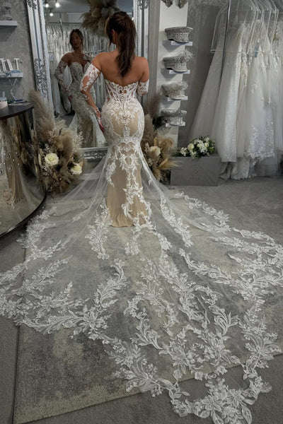 Gorgeous Mermaid Sweetheart Lace Wedding Dress with Appliques VK022811