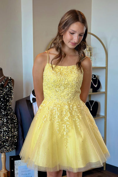 A-Line Scoop Neck Red Lace Tulle Short Homecoming Dresses VK25091609