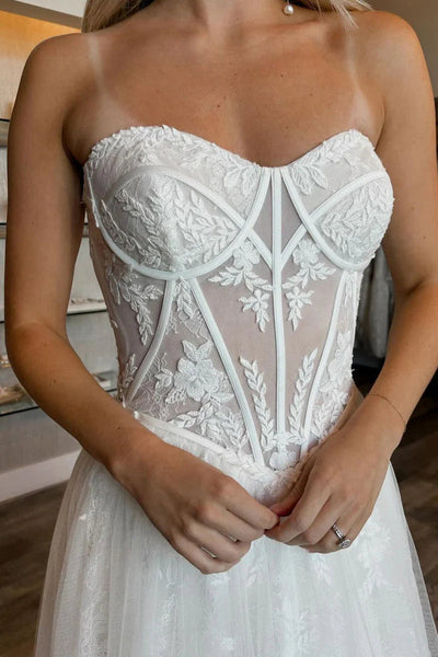 Boho A Line Scoop Neck Lace Tulle Long Wedding Dresses