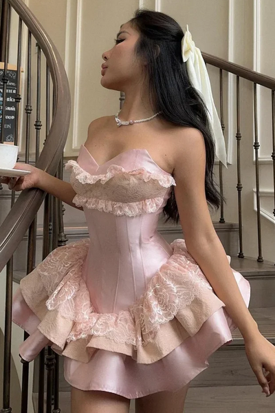 Pink Strapless A-Line Sweetheart Puffy Short Party Homecoming Dress with Lace Appliques VK26070108