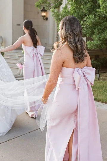 Elegant Sheath Square Neck Pink Satin Bridesmaid Dresses with Bow VK24112506